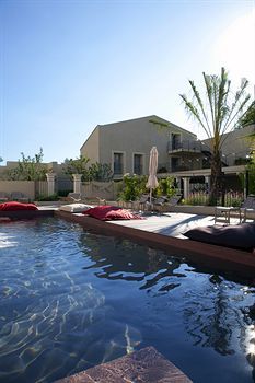 Hotel Distillerie De P�zenas