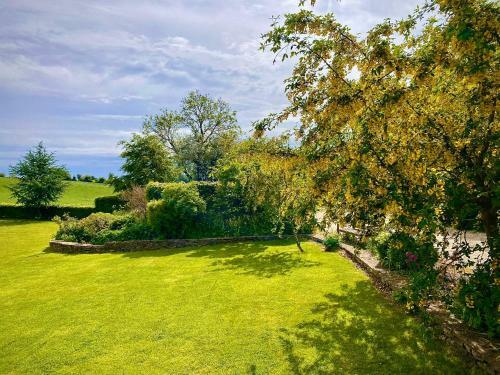 Cotswold Farm- Idyllic Location