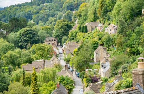 Cotswold Farm- Idyllic Location