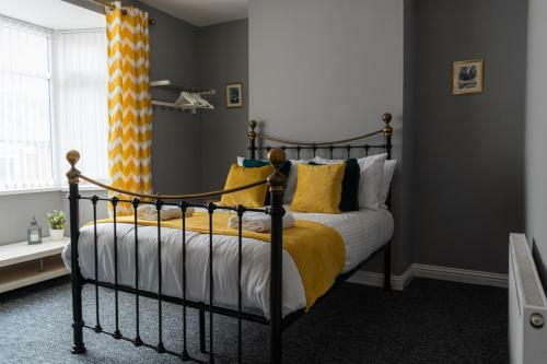 The Attic 3 Bedroom Apartment By Nook Serviced Accommodation