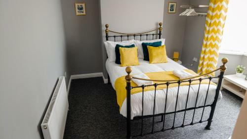 The Attic 3 Bedroom Apartment By Nook Serviced Accommodation