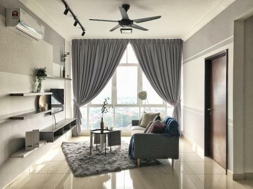 Boulevard Service Apartment At Jalan Kuching