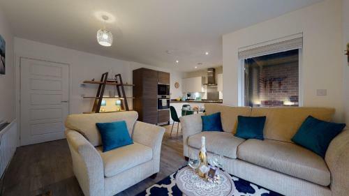 Luxury 2 Bed Apartment With Parking Near London