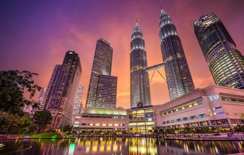 Hotel Hauzz Seri Bukit Ceylon Residence
