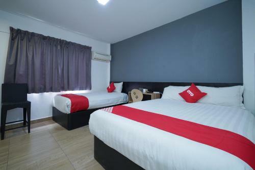 Oyo 90106 Sindbad Hotel