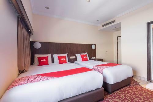 Oyo 89978 Hotel Grand Maria