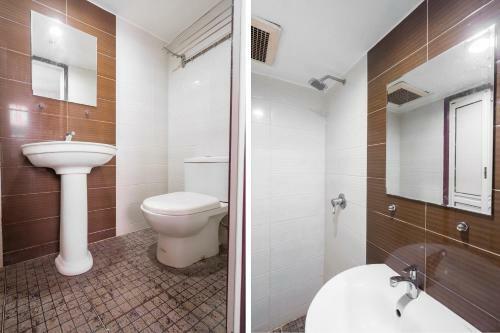 Oyo 89978 Hotel Grand Maria