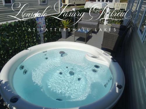 Lonsdale Luxury Retreat At Tattershall Lakes
