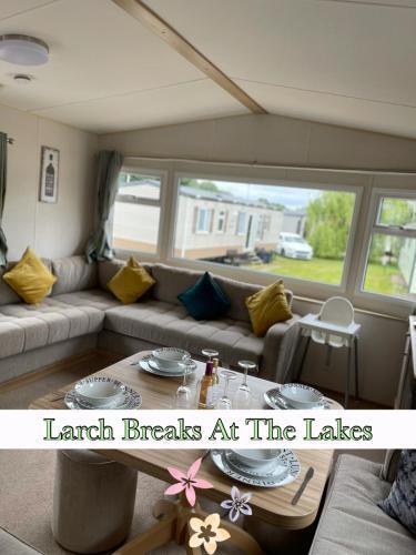 Larch Breaks At Tattershall Lakes