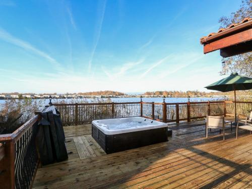 Osprey Lodge