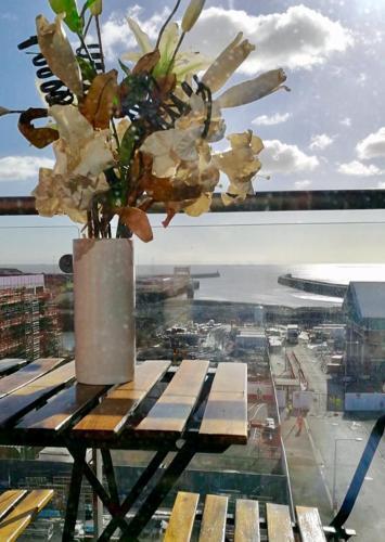 Sail View Apartment