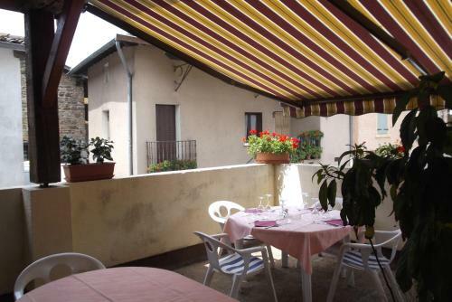 Hotel H�tel Restaurant Le Saint Cl�ment