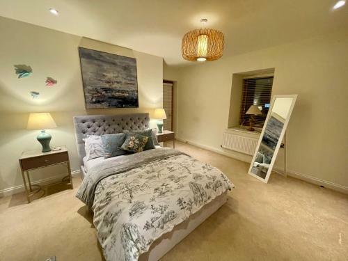 Waterfront Villa Marina Sa1 Swansea