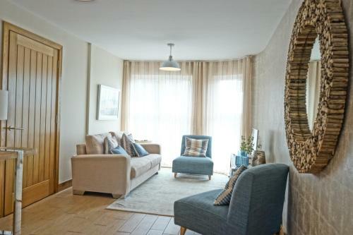 Waterfront Villa Marina Sa1 Swansea