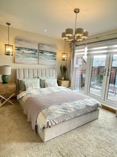 Waterfront Villa Marina Sa1 Swansea