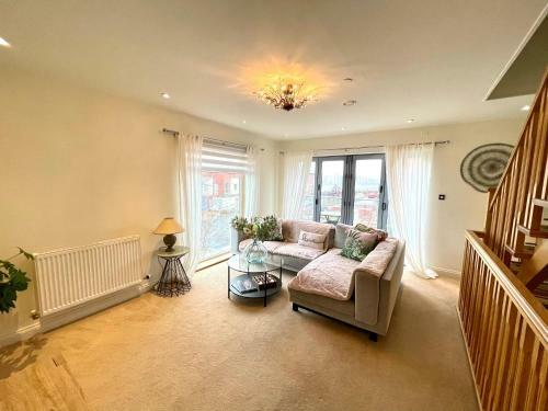 Waterfront Villa Marina Sa1 Swansea