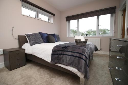 Beautiful 4-bed House - Hot Tub - Ty Marlyn - Gower
