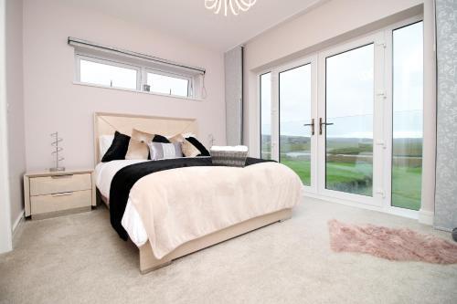 Beautiful 4-bed House - Hot Tub - Ty Marlyn - Gower