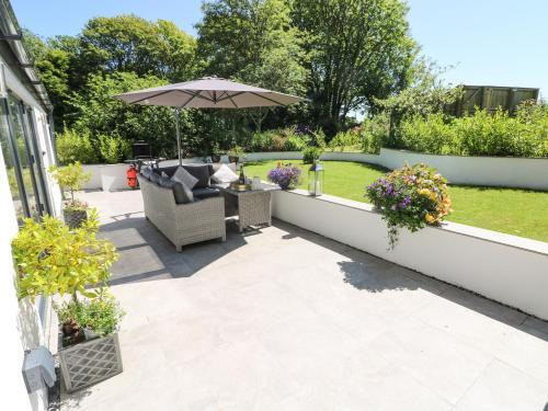 Summer House