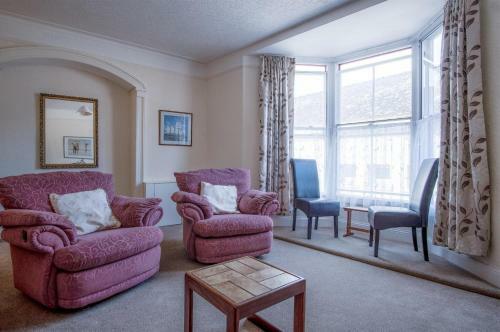 Dragons Den - 2 Bedroom Apartment - Tenby
