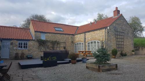 Lodge Sands Farm Cottages
