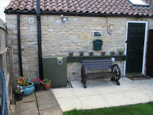 Midsummer Cottage