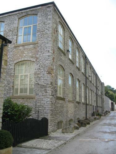 Litton Mill Apartment
