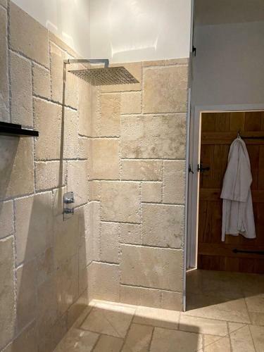 Apartamento Walnut Tree Cottage Barn