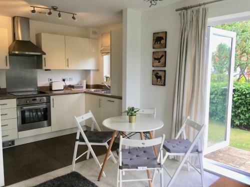 Garden Apartment Near New Forest