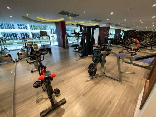 Apartamento Large Luxury, Pool View, Grand Avenue, Pattaya E202
