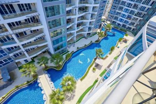 Apartamento Large Luxury, Pool View, Grand Avenue, Pattaya E202