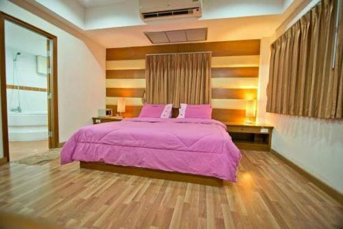 Hostal Jolly Guesthouse & Restaurant