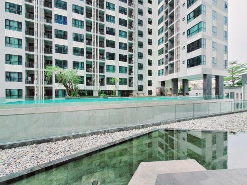 Apartamento The Base Central Pattaya