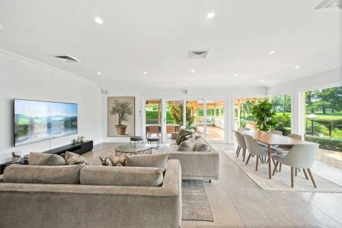 Prestigious Luxury Holiday Home