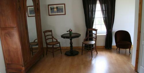 Ch�teau De Bournand B&B