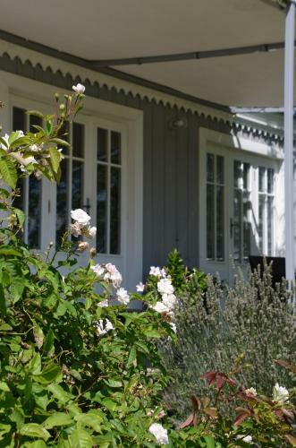 Bed & Breakfast La Petite Aiguebonne