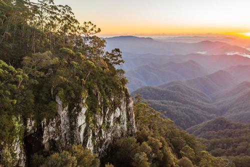 Moffat Falls Lodge