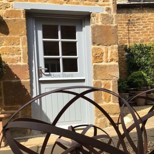 Box Barn - Stylish Accommodation In Rutland
