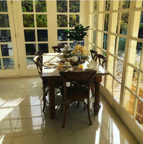 Bed & Breakfast Howlong Old Post Office Luxury Suite