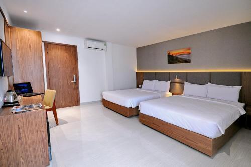 For You Hotel