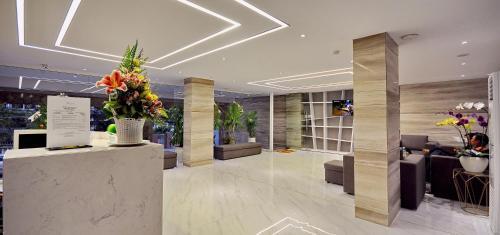 For You Hotel