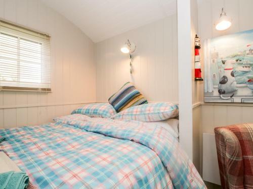 Seashore Shepherds Hut Moat Farm