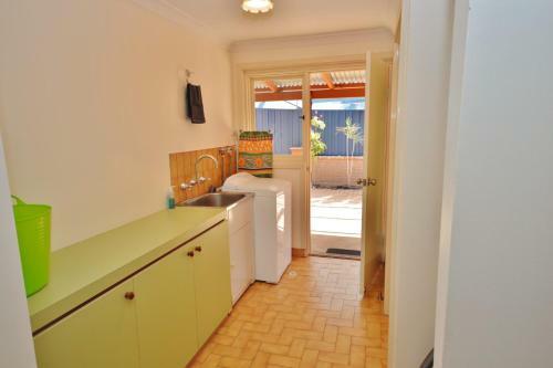 Rossy's Retreat - Kalbarri, Wa