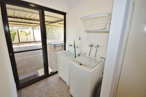 Ralphys Ocean Retreat - Kalbarri, Wa