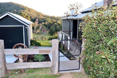 Misty Mountain Cottage At Krambach