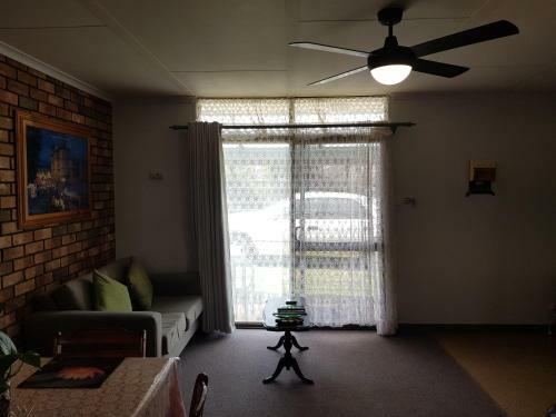 Apartamento Sally's Kingscote Retreat
