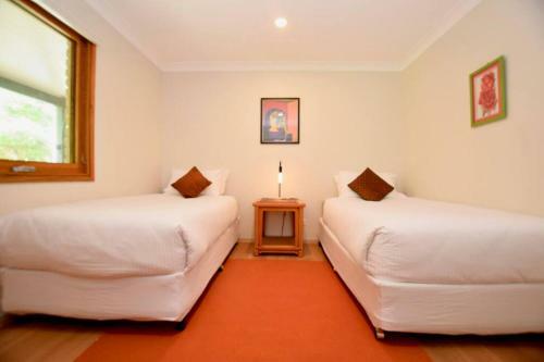 Waratah Lodge