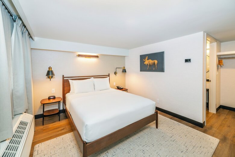 Hotel Charlton's Cedar Court