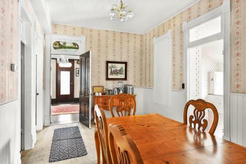 Bed & Breakfast Valley House Inn
