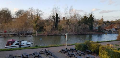 The Weir Hotel